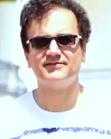 دکتر آرش صناعی