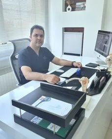 دکتر سیدسعید مهاجرزاده