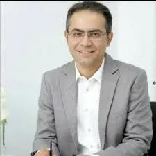 دکتر نیما پروانه