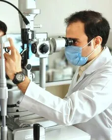 دکتر علی اسلامی