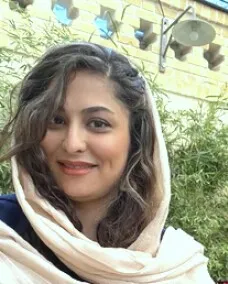 دکتر مریم نقوی