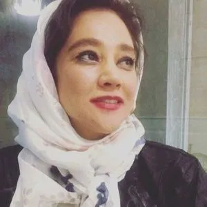 دکتر الهام فرخ گیسور