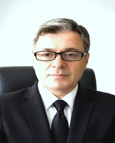 دکتر نادر سیگاری
