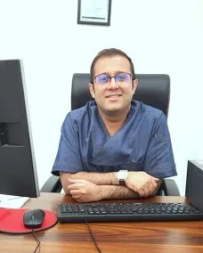 دکتر حسین رشوند