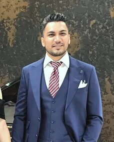 دکتر حسین توسلی زاده